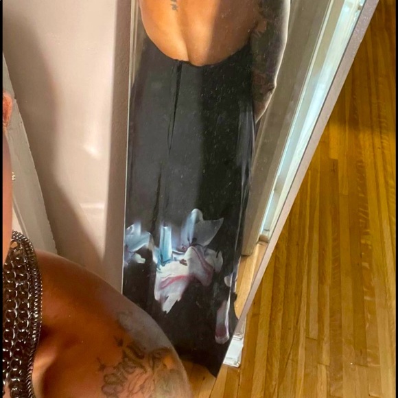 Bebe Gown/Dress with attached jewelled collar 🤍 - Picture 4 of 10